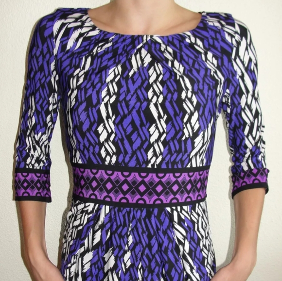 Max & Cleo no-wrinkle dress - Picture 2 of 4